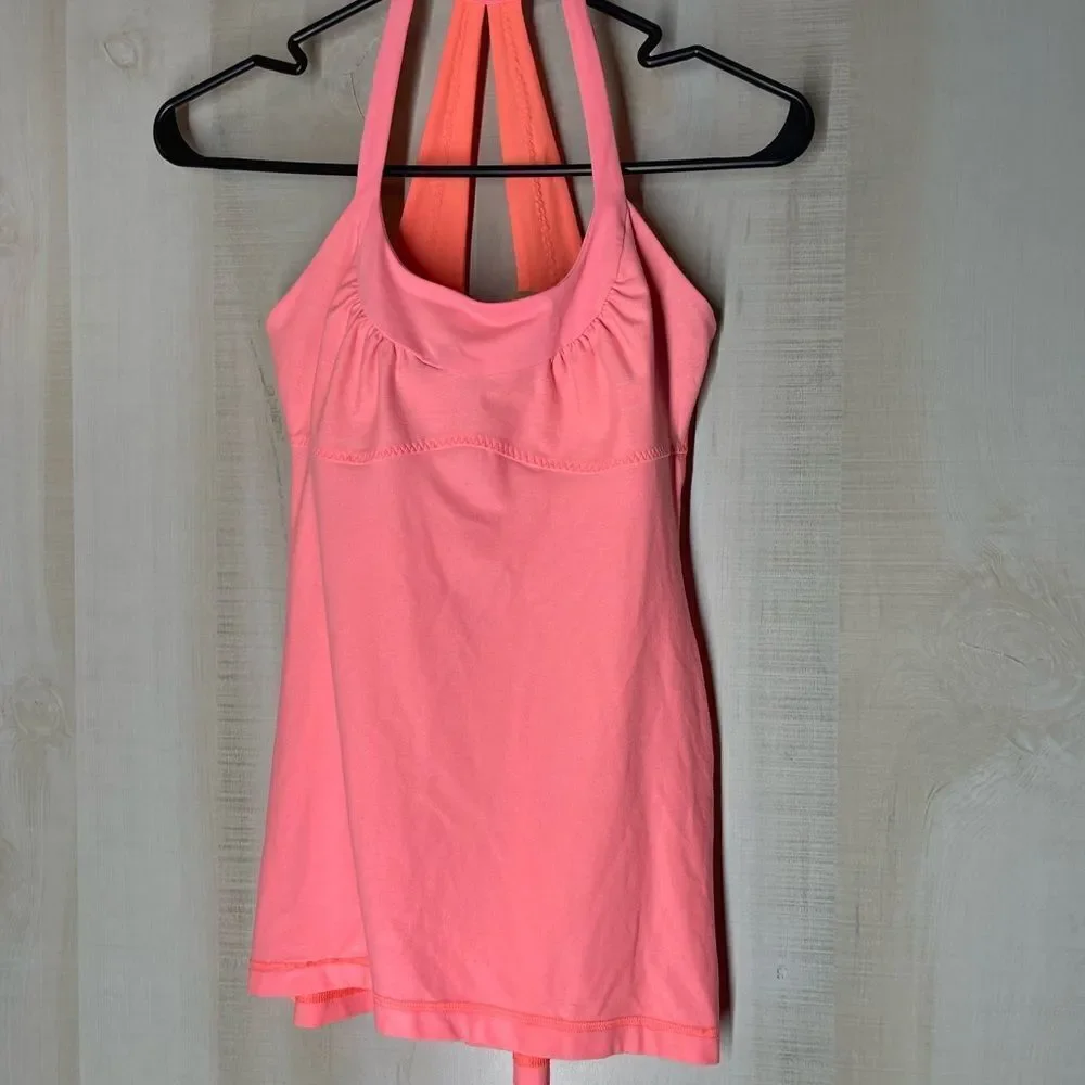 Lululemon sports bra tank top pink melon color size 6‎